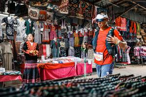 BIB: 
                            <button type="button" onclick="openModal(25581670)" class="btn btn-primary btn-sm float-right btn-popup" data-toggle="modal" data-target=".modal-high-quality">
                        <i class="fas fa-shopping-cart"></i> Add to Cart
                    </button>
                                            <button type="button" onclick="isThisMe(25581670, true)" class="btn btn-success btn-sm float-right btn-popup btn-isme hidden" data-toggle="tooltip" data-placement="bottom" title="นี่คือรูปของคุณใช่ไหม คลิกที่นี่เพื่อเอาเข้าอัลบั้ม">
                        <i class="fas fa-plus"></i> Add to album
                    </button>
                    <button type="button" onclick="isThisMe(25581670, false)" class="btn btn-warning btn-sm float-right btn-popup btn-isnotme hidden">
                        <i class="fas fa-ban"></i> Remove from album
                    </button>